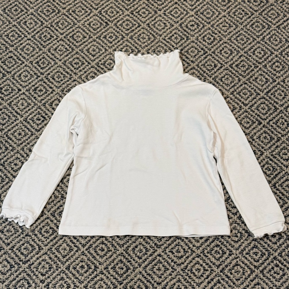 🎉 GUC 🎉 The Bailey Boys 4T White Ruffle Turtleneck Long Sleeve Top